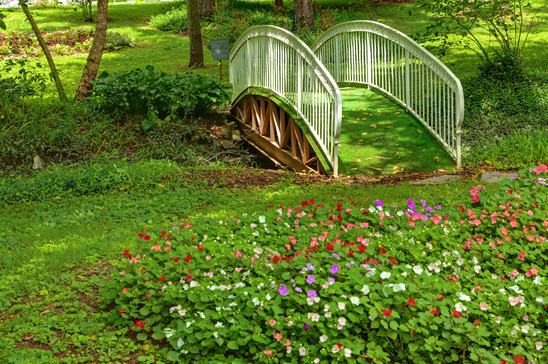 Gartenbrücke